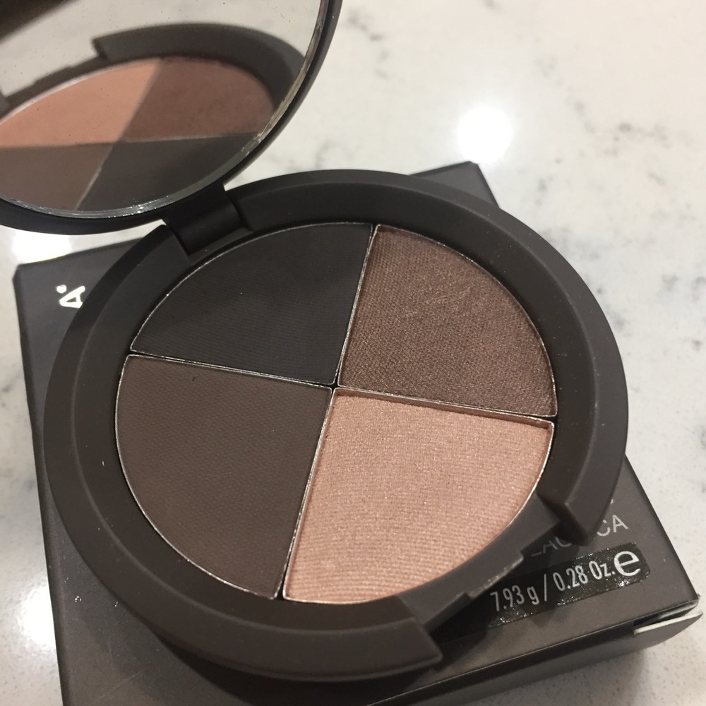 BECCA "Galactica" eyeshadow quad mini pale…